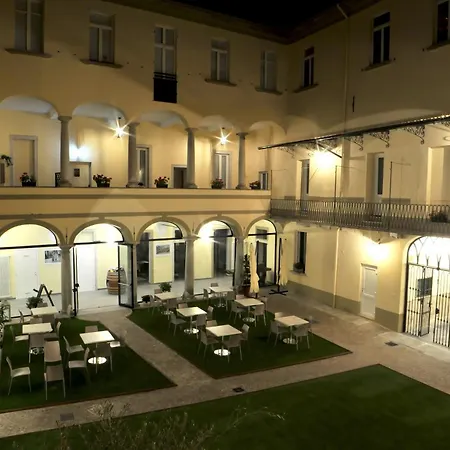 Amelie D'orta Hotel Omegna
