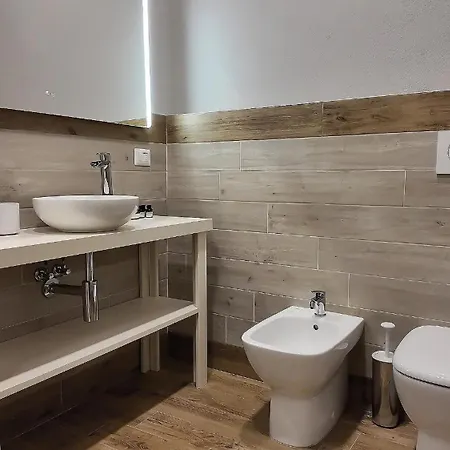 Hotel Amelie D'orta *